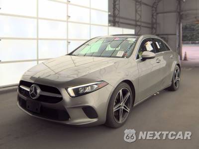 2019 Mercedes-Benz A 220 4MATIC - zdjęcie 1 z 18 - miniatura