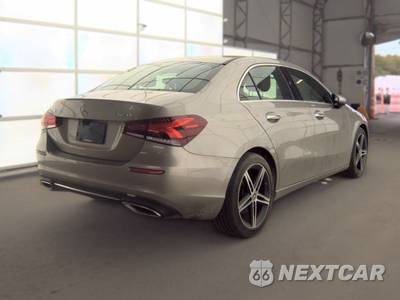 2019 Mercedes-Benz A 220 4MATIC - zdjęcie 2 z 18 - miniatura