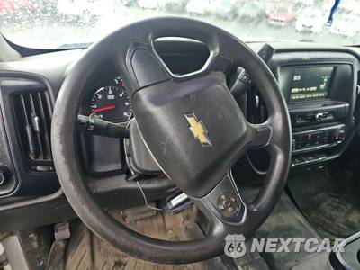 2018 Chevrolet Silverado 1500 WT Crew Cab Short Bed 1WT - zdjęcie 10 z 18 - miniatura