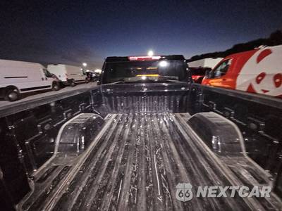 2026 GMC Sierra 1500 SLE Crew Cab Short Bed 3SA - zdjęcie 16 z 18 - miniatura