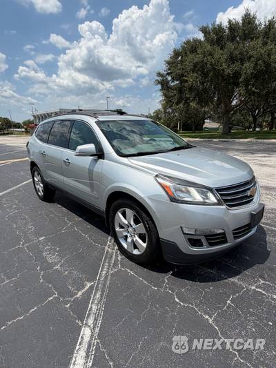 2013 Chevrolet Traverse LTZ 1LZ - zdjęcie 3 z 6 - miniatura