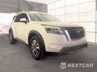 2023 Nissan Pathfinder SL - zdjęcie 3 z 22 - miniatura