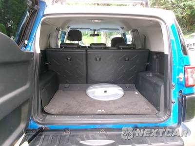 2007 Toyota FJ Cruiser w/Rear Doors - zdjęcie 22 z 38 - miniatura