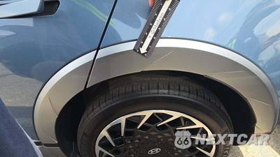 2023 Hyundai IONIQ 5 Limited - zdjęcie 23 z 32 - miniatura