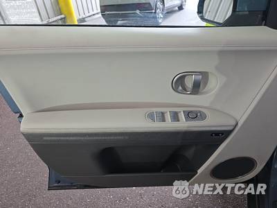 2023 Hyundai IONIQ 5 Limited - zdjęcie 9 z 32 - miniatura