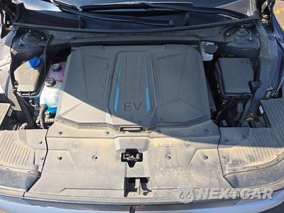 2024 Hyundai IONIQ 5 SE - zdjęcie 16 z 27 - miniatura