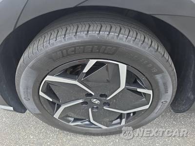 2024 Hyundai IONIQ 5 SEL - zdjęcie 17 z 23 - miniatura