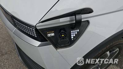 2024 Hyundai IONIQ 5 SEL - zdjęcie 19 z 31 - miniatura