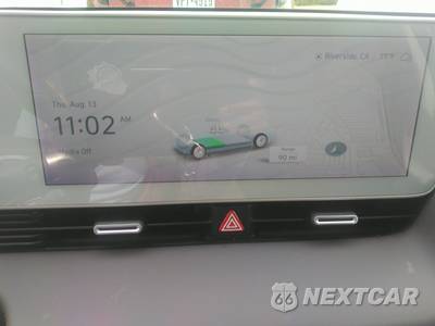 2024 Hyundai IONIQ 5 SE Standard Range - zdjęcie 17 z 29 - miniatura
