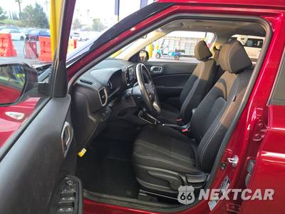 2024 Hyundai Venue SEL - zdjęcie 7 z 19 - miniatura