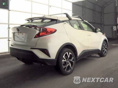 2021 Toyota C-HR XLE - zdjęcie 4 z 21 - miniatura