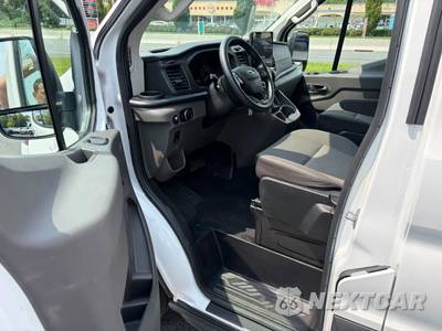 2024 Ford Transit Passenger Wagon XLT Low Roof 148.0" WB - zdjęcie 17 z 50 - miniatura
