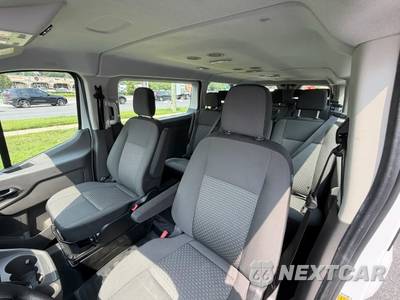 2024 Ford Transit Passenger Wagon XLT Low Roof 148.0" WB - zdjęcie 19 z 50 - miniatura
