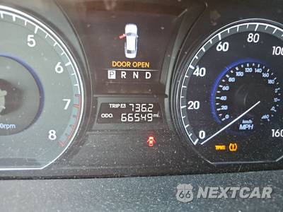 2013 Hyundai Equus Ultimate - zdjęcie 12 z 23 - miniatura