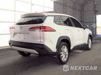 2024 Toyota Corolla Cross LE - zdjęcie 4 z 26 - miniatura