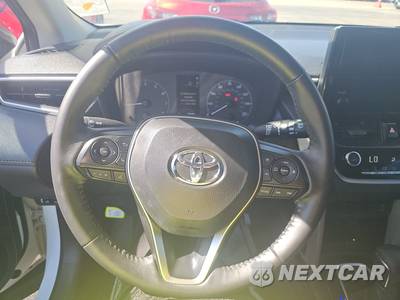 2024 Toyota Corolla Cross LE - zdjęcie 10 z 26 - miniatura