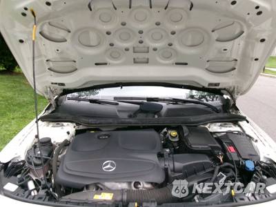 2017 Mercedes-Benz GLA 250 4MATIC - zdjęcie 48 z 60 - miniatura