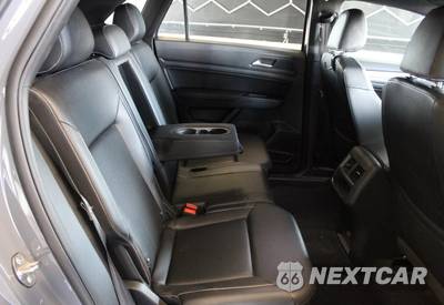 2020 Volkswagen Atlas Cross Sport V6 SE w/Technology - zdjęcie 6 z 10 - miniatura