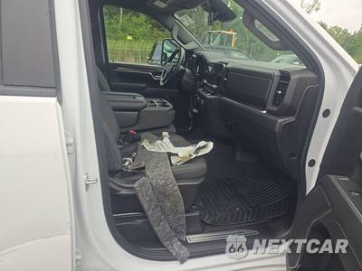 2025 Chevrolet Silverado 3500HD LT Crew Cab Long Bed 1LT - zdjęcie 8 z 18 - miniatura