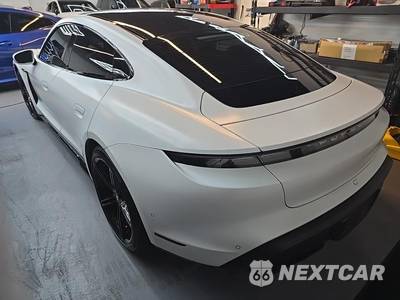 2020 Porsche Taycan Turbo S - zdjęcie 17 z 47 - miniatura