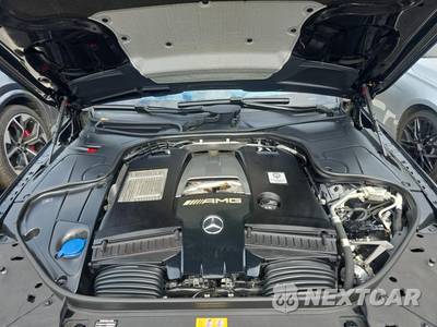 2018 Mercedes-Benz AMG S 63 4MATIC Sedan - zdjęcie 19 z 27 - miniatura