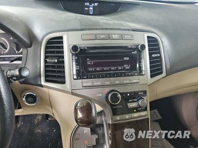 2010 Toyota Venza - zdjęcie 11 z 38 - miniatura