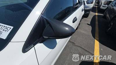 2019 Volkswagen Golf GTI SE Hatchback - zdjęcie 33 z 45 - miniatura