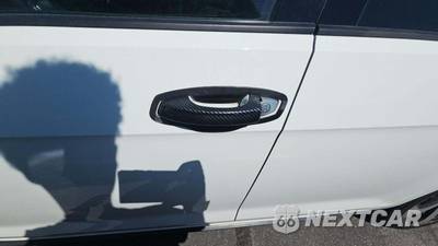 2019 Volkswagen Golf GTI SE Hatchback - zdjęcie 32 z 45 - miniatura