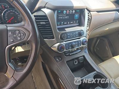 2017 Chevrolet Suburban 1500 LT 1LT - zdjęcie 11 z 30 - miniatura