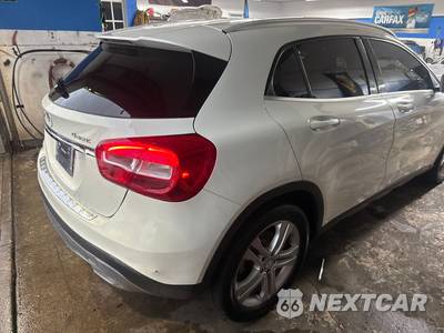 2015 Mercedes-Benz GLA 250 4MATIC - zdjęcie 4 z 14 - miniatura