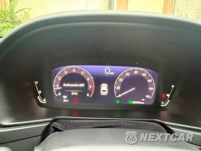 2025 Honda Accord Sedan SE - zdjęcie 13 z 26 - miniatura