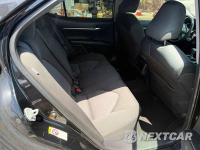 2018 Toyota Camry LE - zdjęcie 10 z 13 - miniatura