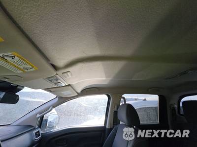 2023 Nissan TITAN S Crew Cab Short Bed - zdjęcie 17 z 22 - miniatura