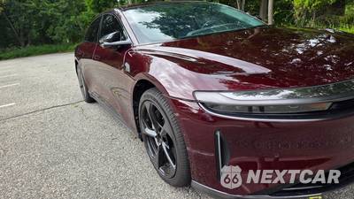2025 Lucid Air Pure - zdjęcie 14 z 67 - miniatura