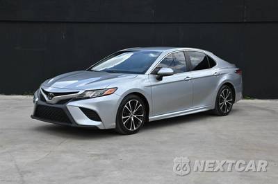2018 Toyota Camry SE - zdjęcie 5 z 23 - miniatura