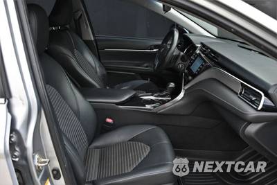2018 Toyota Camry SE - zdjęcie 20 z 23 - miniatura
