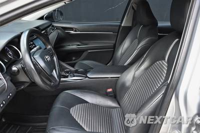 2018 Toyota Camry SE - zdjęcie 18 z 23 - miniatura