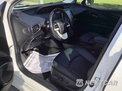 2017 Toyota Prius Prime Premium - zdjęcie 9 z 21 - miniatura