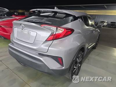 2018 Toyota C-HR XLE Premium - zdjęcie 4 z 20 - miniatura