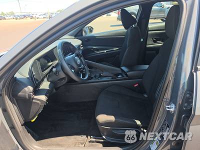 2026 Hyundai Elantra SEL Sport - zdjęcie 7 z 40 - miniatura