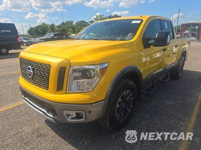 2018 Nissan TITAN PRO-4X Crew Cab Short Bed