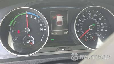 2016 Volkswagen e-Golf SE Hatchback - zdjęcie 23 z 36 - miniatura