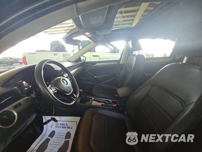2021 Volkswagen Passat 2.0T SE - zdjęcie 7 z 42 - miniatura