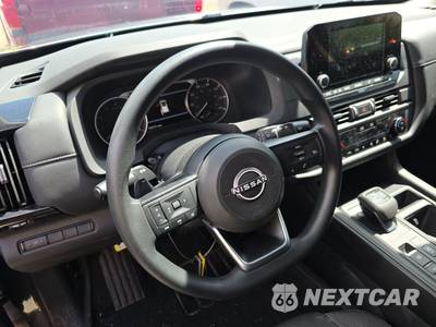 2024 Nissan Pathfinder S - zdjęcie 10 z 28 - miniatura