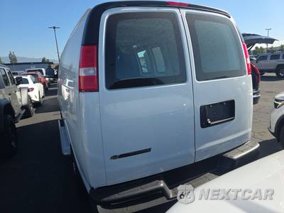 2025 Chevrolet Express 2500 Cargo Van 1WT 135.0" WB - zdjęcie 5 z 24 - miniatura