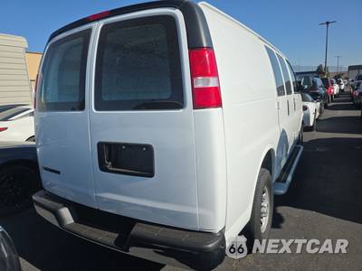 2025 Chevrolet Express 2500 Cargo Van 1WT 135.0" WB - zdjęcie 4 z 24 - miniatura