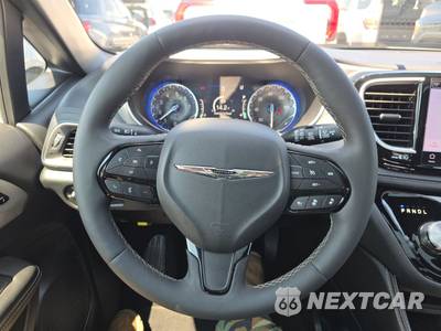 2025 Chrysler Pacifica Limited 121.6" WB - zdjęcie 10 z 36 - miniatura