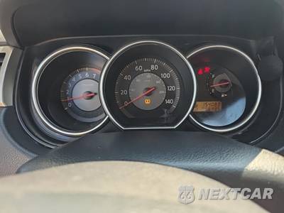 2007 Nissan Versa 1.8 S Hatchback - zdjęcie 15 z 21 - miniatura
