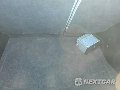 2007 Nissan Versa 1.8 S Hatchback - zdjęcie 19 z 21 - miniatura