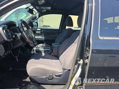 2017 Toyota Tacoma TRD Off-Road Crew Cab Medium Bed - zdjęcie 7 z 34 - miniatura